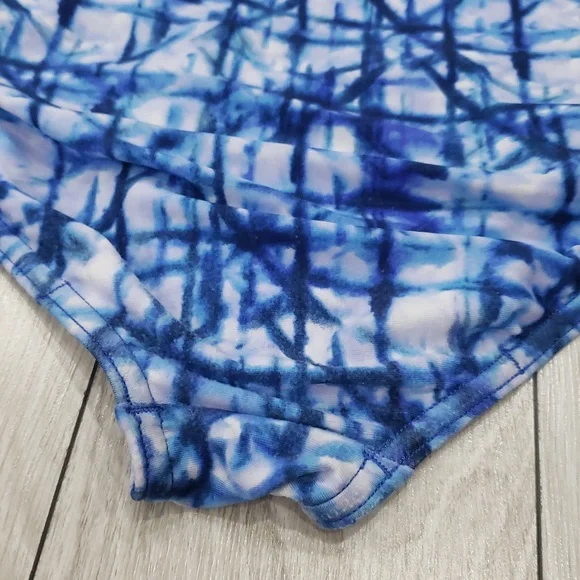 3/$15 Speedo one-piece swimsuit - Picture 8 of 8